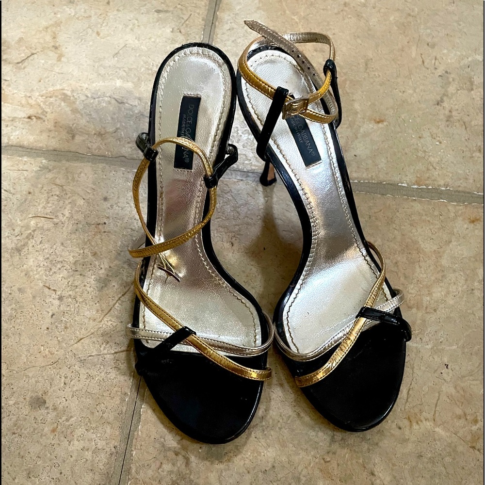Dolce & Gabbana Strappy Sandal Leather Made in Italy 7.5 or 38